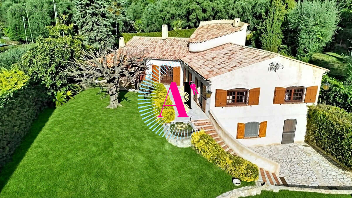 Maison à PEYMEINADE