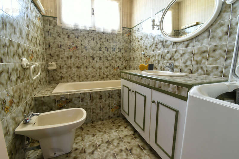 Maison 350 m² à Saint-Mars-D'egrenne  - photo 21