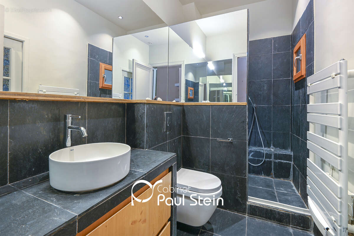 Appartement à MARSEILLE-6E