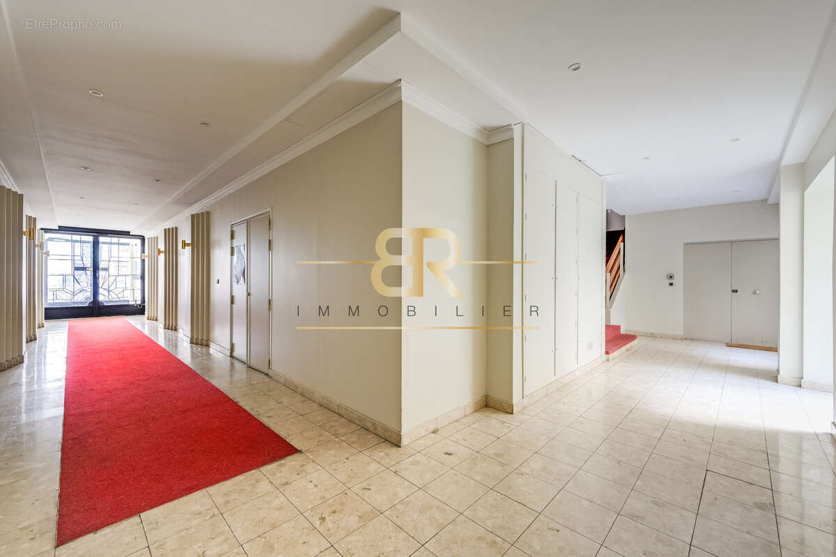Studio d’enregistrement / 141 m2 en souplex / Usage mixte - photo 11