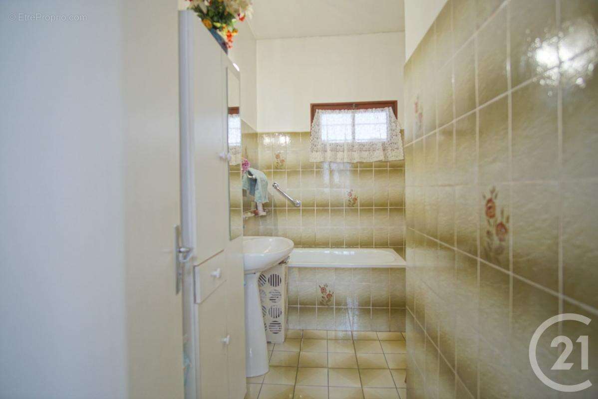 Maison à BONNEUIL-SUR-MARNE