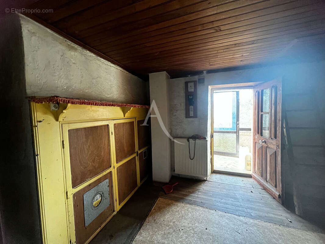 Maison à SAUZET