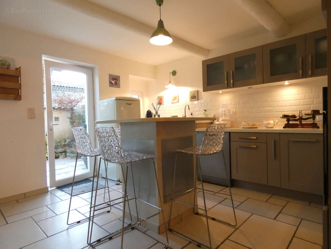 Maison à LA BEGUDE-DE-MAZENC