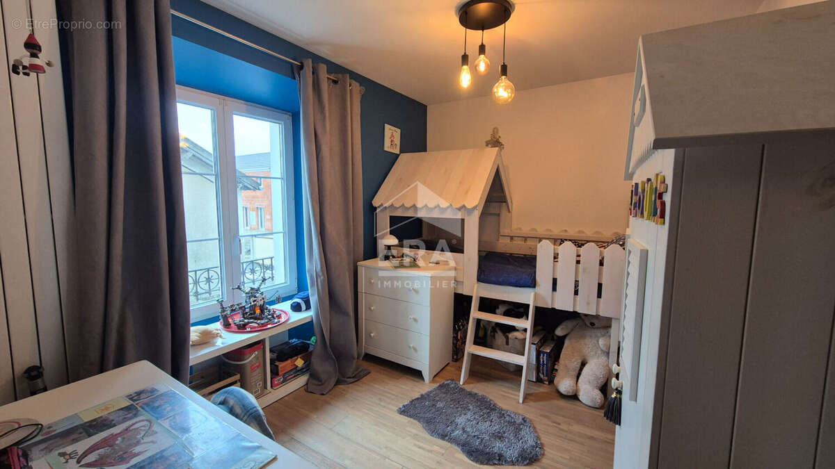 Maison à GRISY-SUISNES