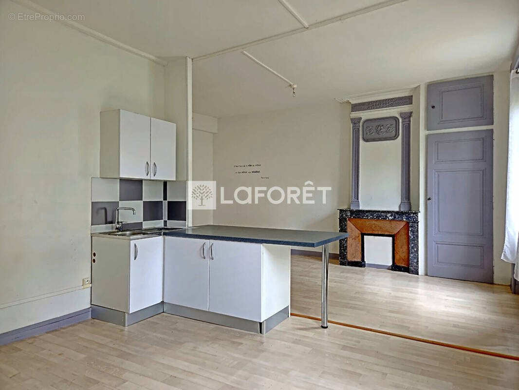 Appartement à SAINT-ETIENNE