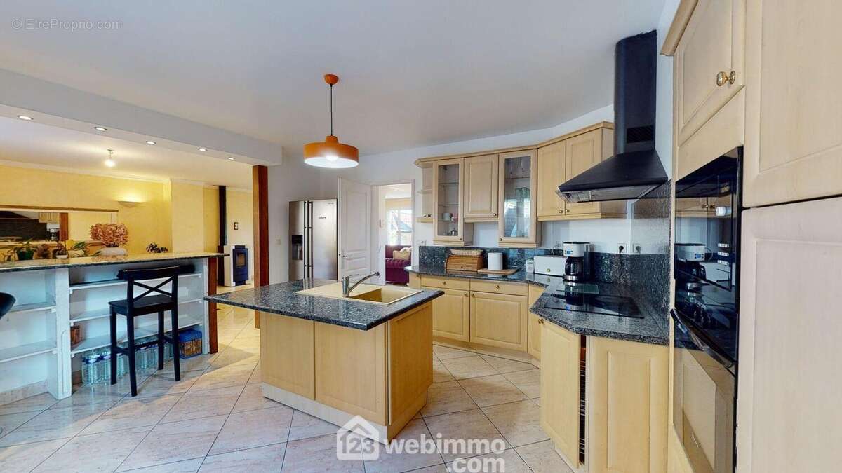 Maison 170 m² à Jaux  - photo 26