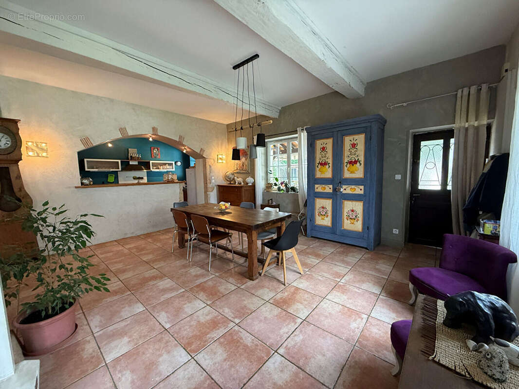 Maison à SAINT-DIDIER-SUR-CHALARONNE