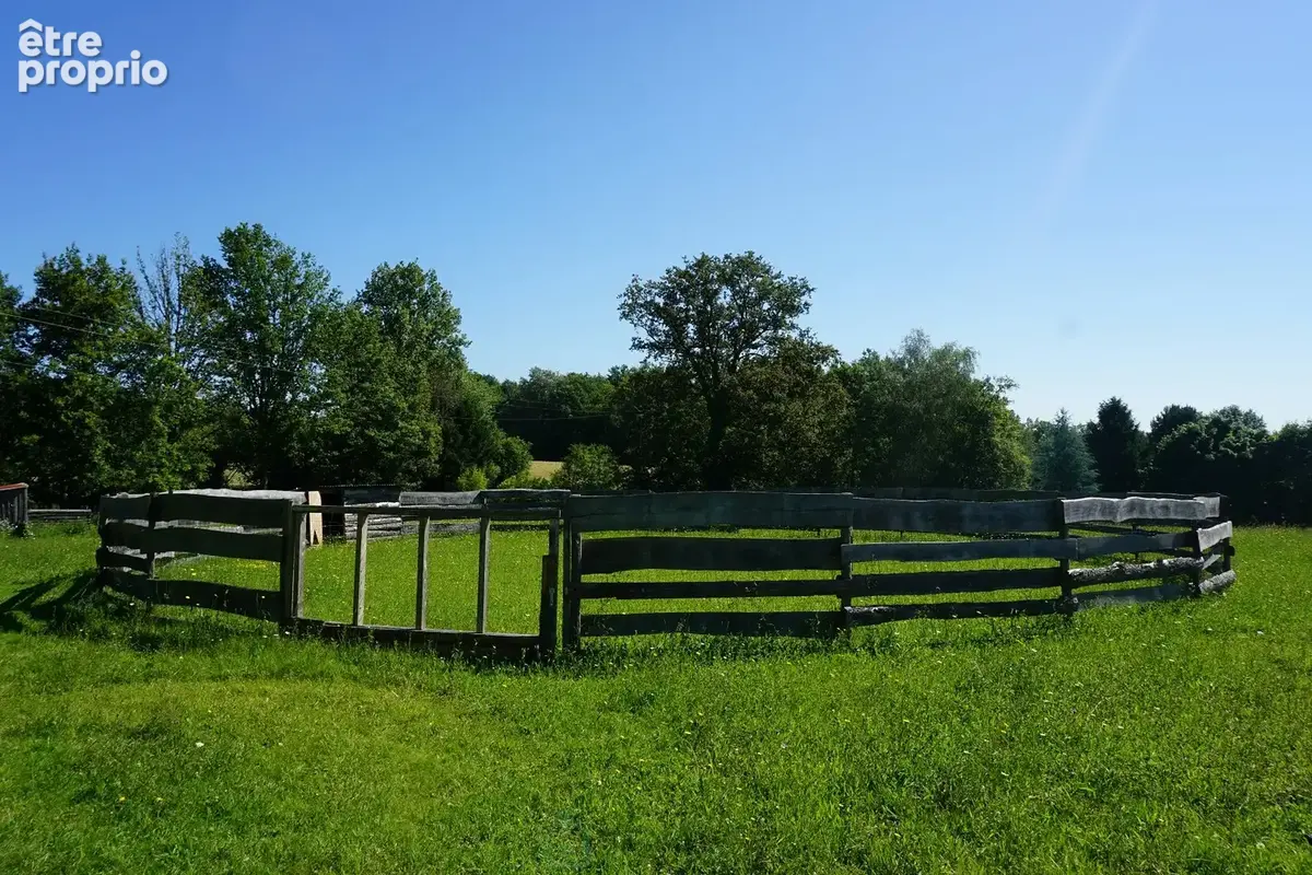 Superbe corps de ferme en pierre niché au coeur du paisible et pittoresque parc naturel du Périgord vert. - photo 13