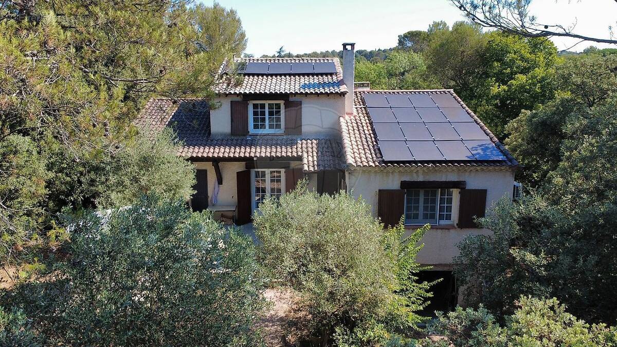 Maison à NIMES
