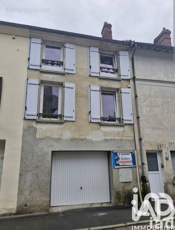 Photo 1 - Maison à CHATEAU-THIERRY