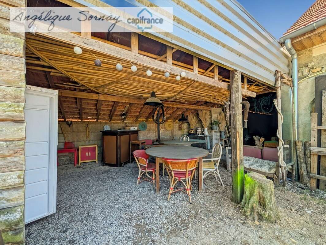 longère avec dépendances sur 3 115 m² – Francheville 39230 - photo 38