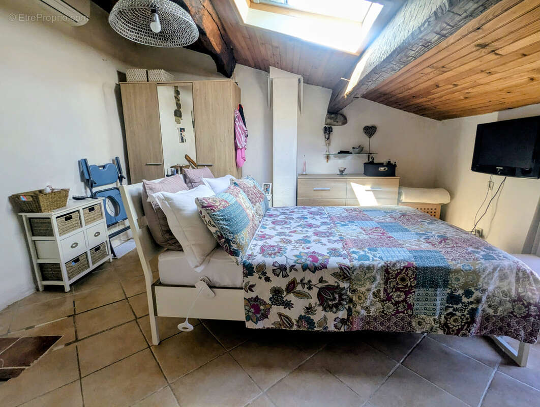 Maison de village avec cour   Charme authentique   La Caunette - photo 5