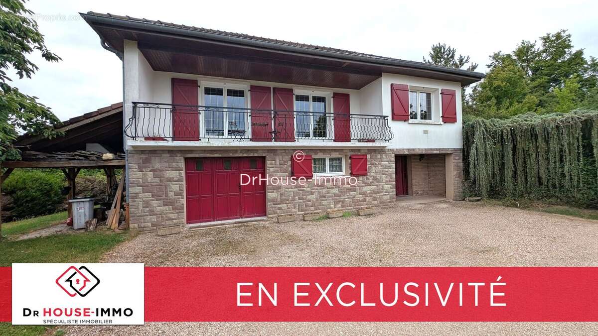 Maison à NEUFCHATEAU