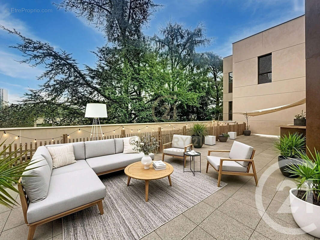 Appartement à LYON-5E