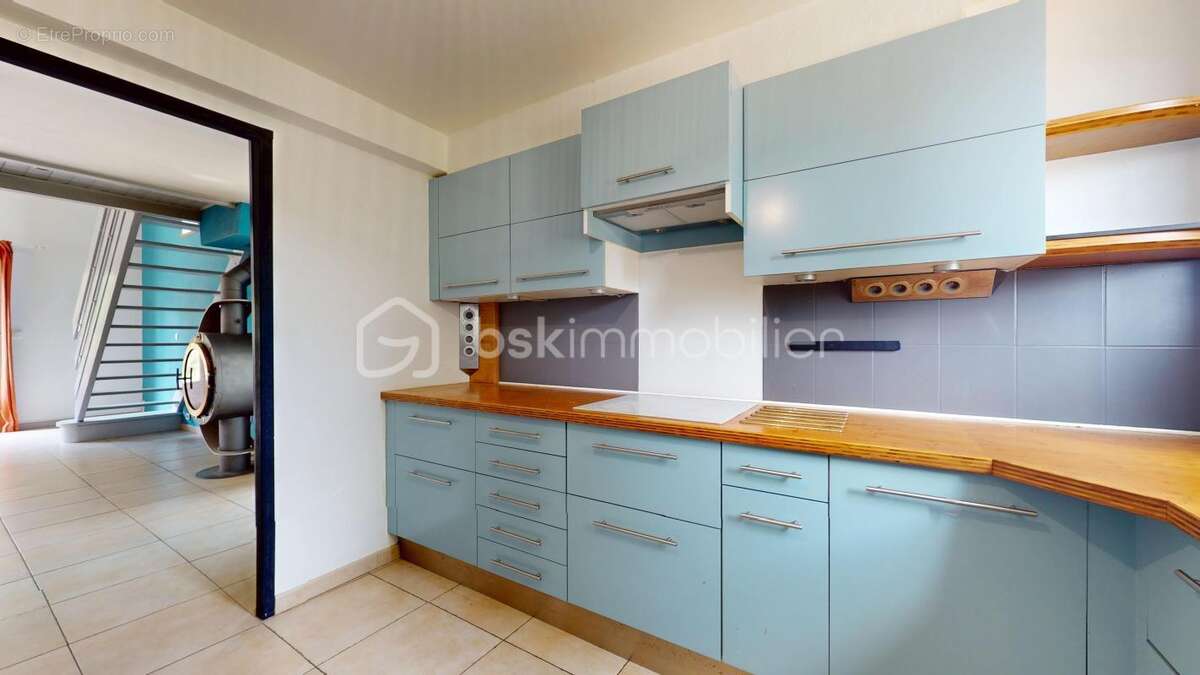 Maison familiale T5 de 125 m² en fond d’impasse à Escalquens - photo 9