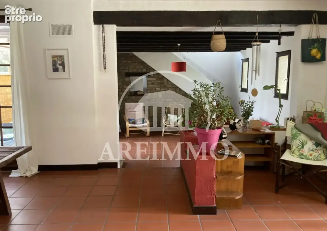 Maison 133 m² à Saint-Martin-De-Londres  - photo 7
