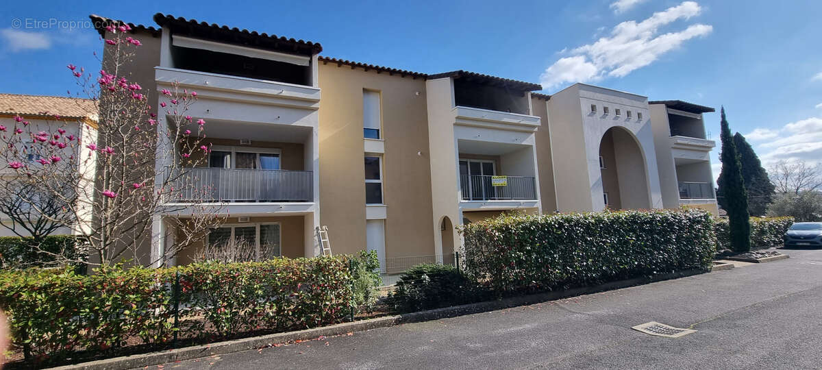 Appartement à GANGES