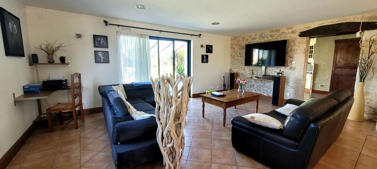 Maison à BONZAC