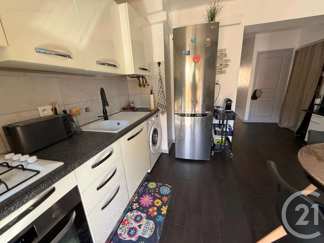 Appartement à ROQUEBRUNE-CAP-MARTIN