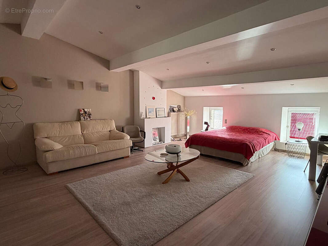 Maison à CARCASSONNE