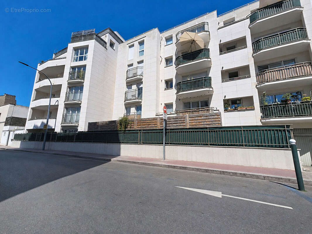 Appartement à ASNIERES-SUR-SEINE