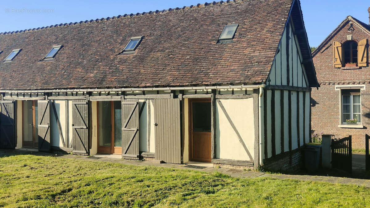 A 5 mn de beauvais, jolie longere recente en colombage de 85 m2 hab renovee en classe c sur 400 m2 de terrain - photo 19