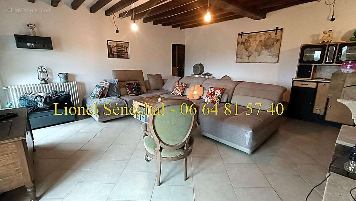 Maison à SAVIGNE-L'EVEQUE