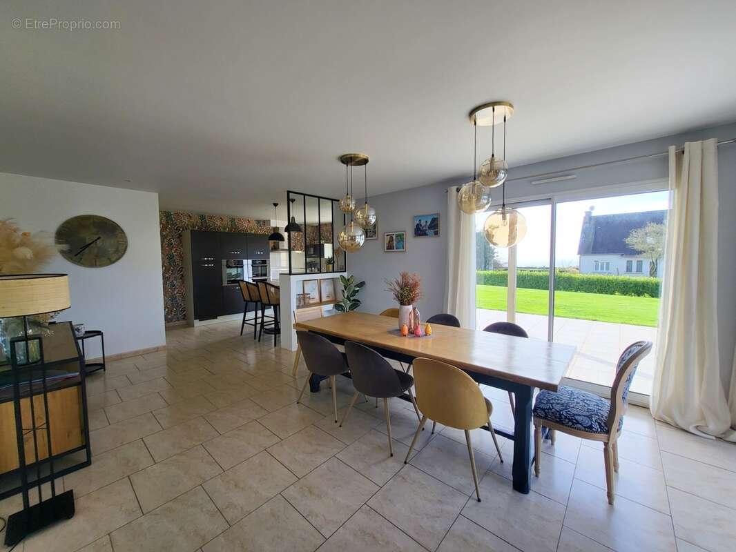 Maison à vendre 9 pièces TELGRUC SUR MER (29) - photo 14