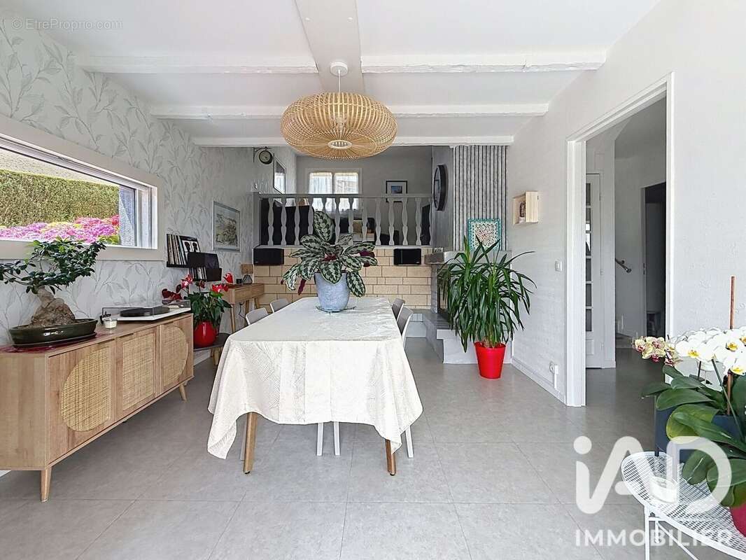 Maison 103 m² à Saint-Maurice-D'etelan  - photo 7