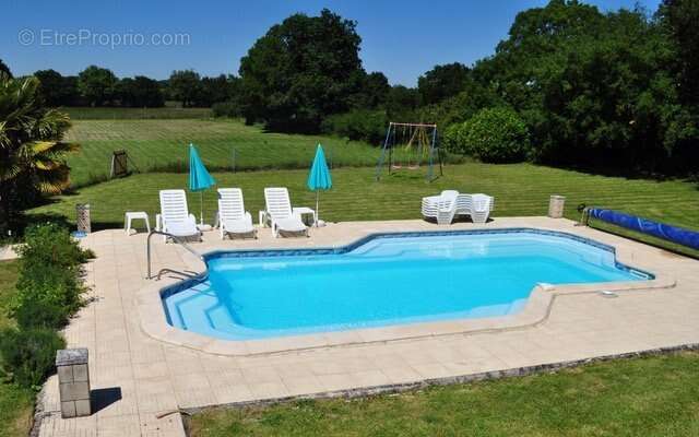 Maison à VILLEFAGNAN