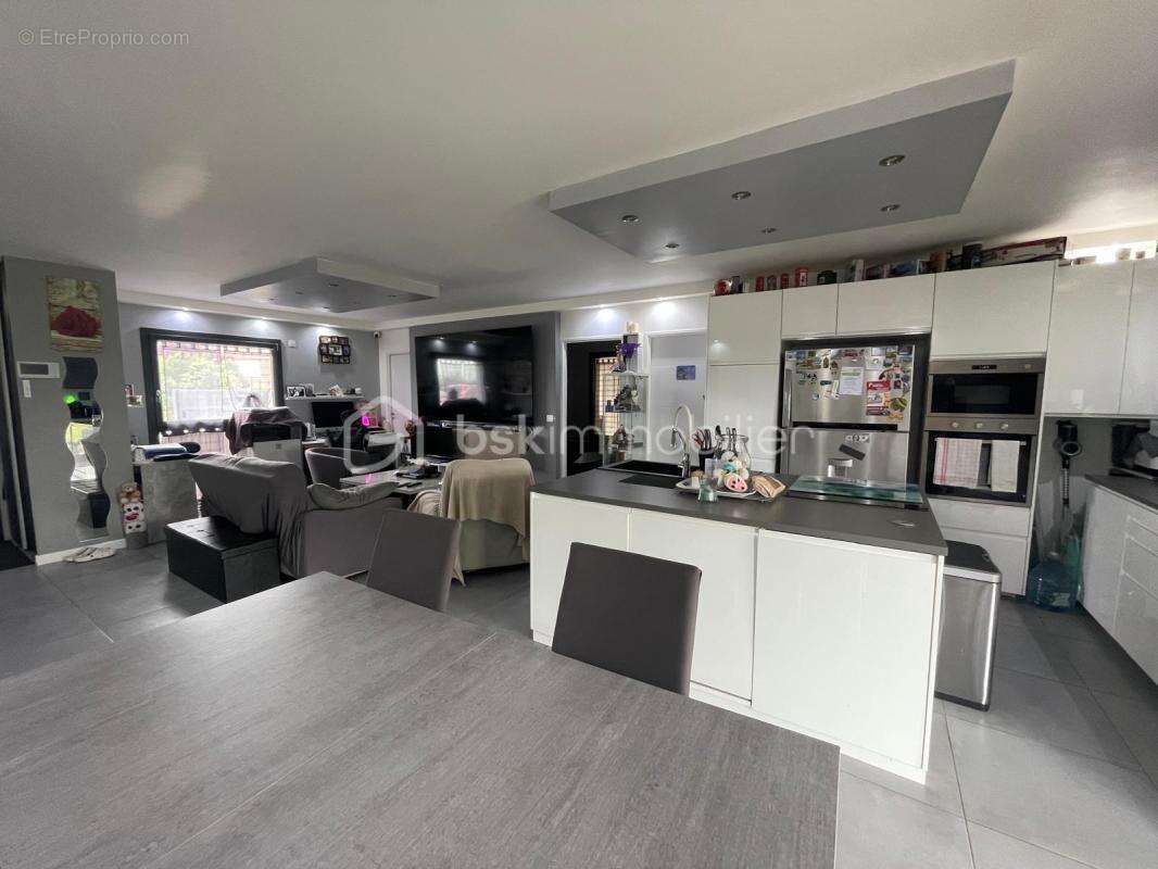 Maison 4pièces avec terrain de 1200m² - photo 9