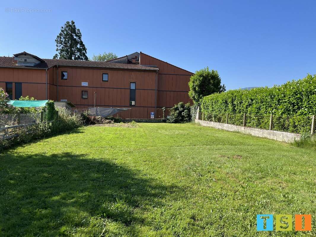 Maison à MONTREJEAU