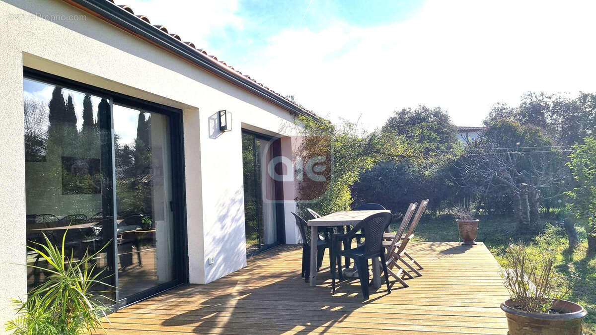 Vente villa 4 pieces montferrier sur lez - photo 7