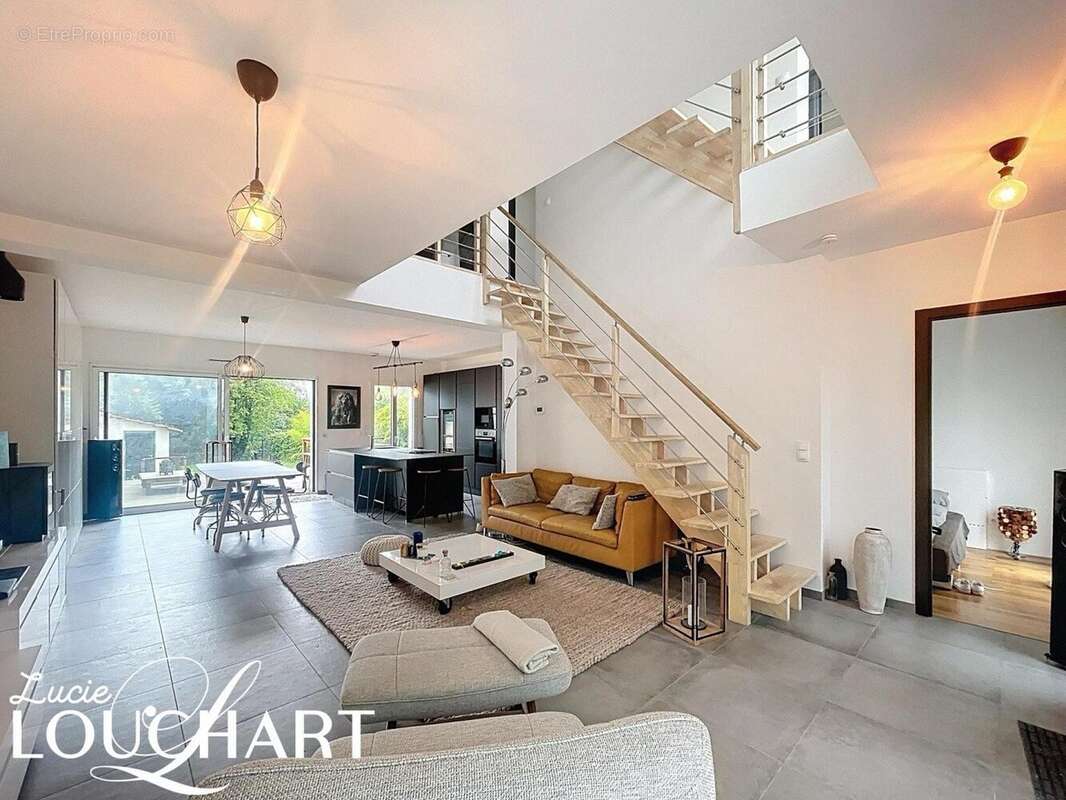 Photo 2 - Maison à L'HAY-LES-ROSES