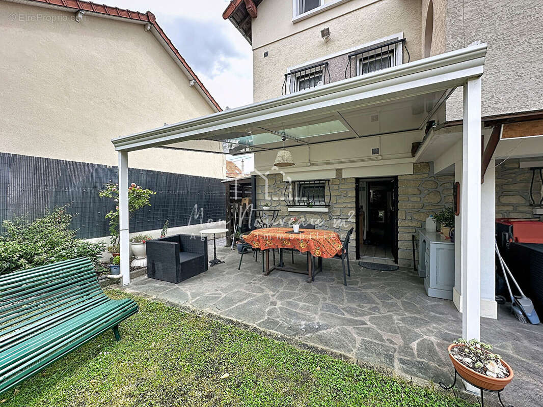 Maison à CHELLES