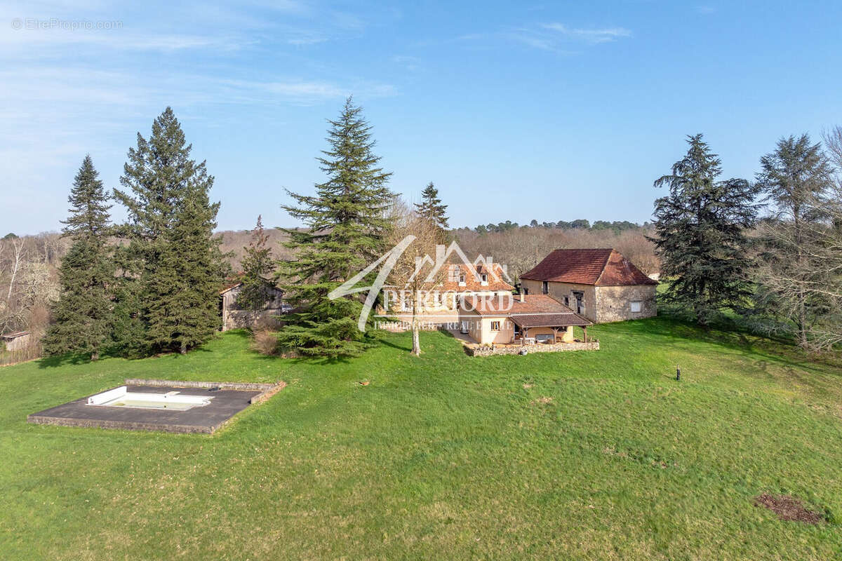 Maison à LALINDE