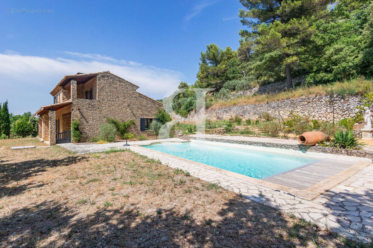 Maison 160 m² à Le Beaucet  - photo 7