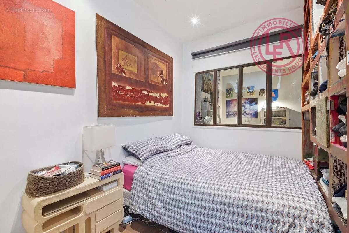Appartement à PARIS-11E