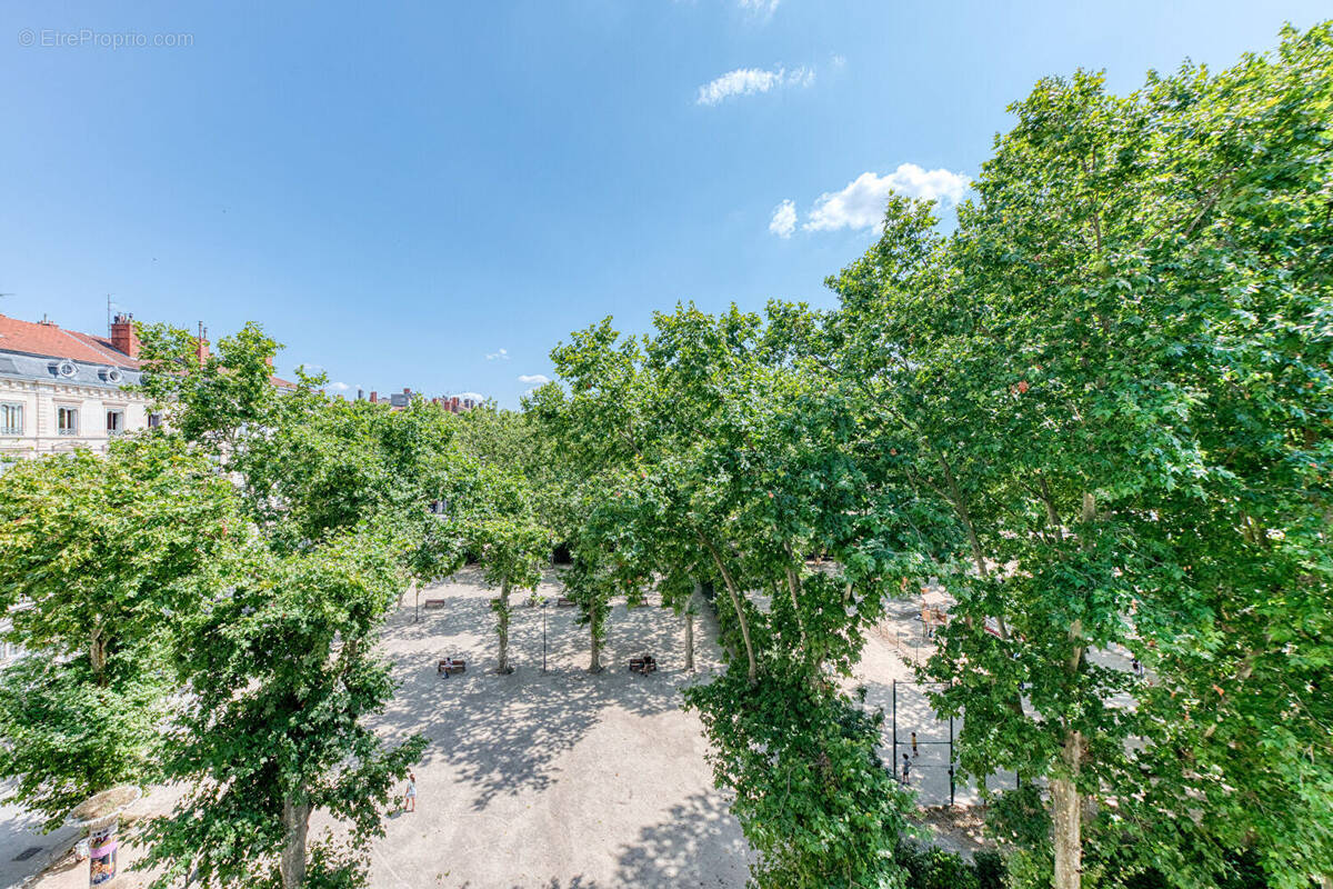 Appartement à LYON-6E