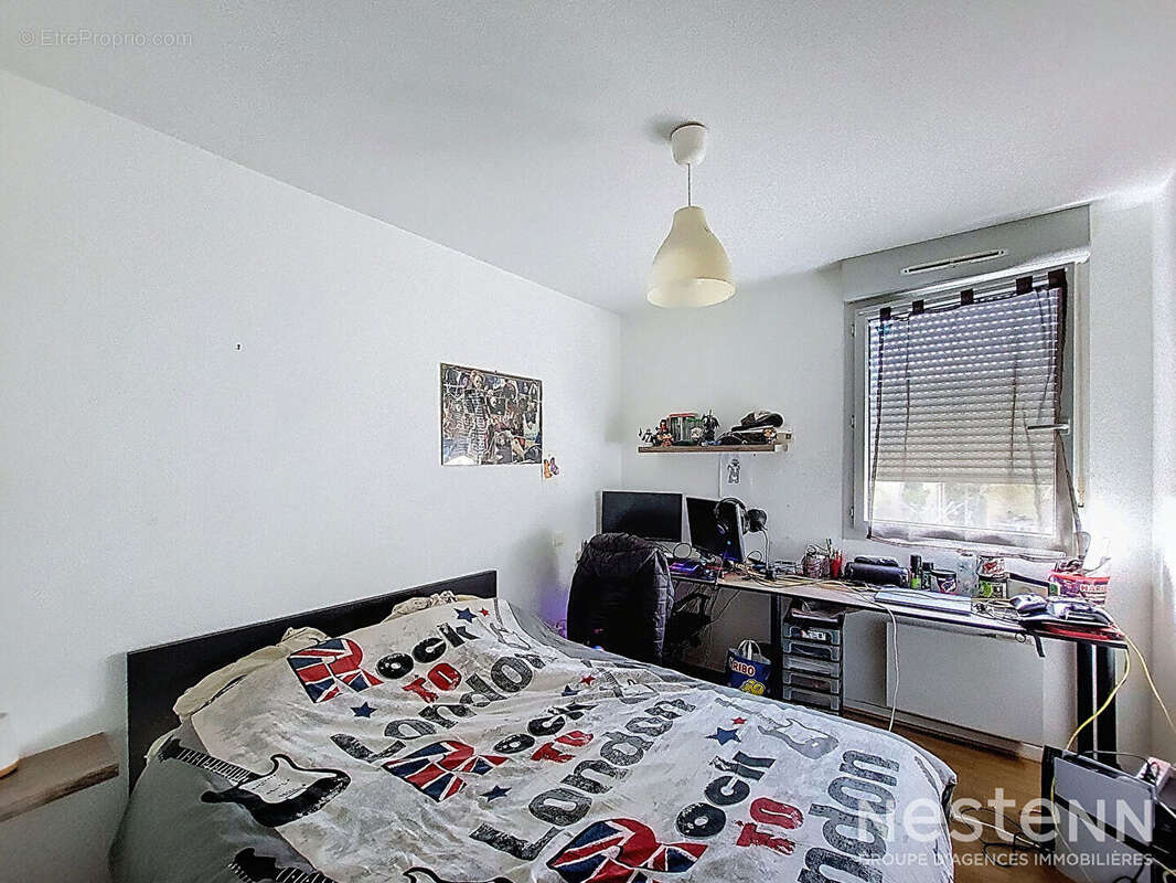 A Vendre Maison avec garage, terrasse et jardin proche du centre-ville de Condom - photo 12