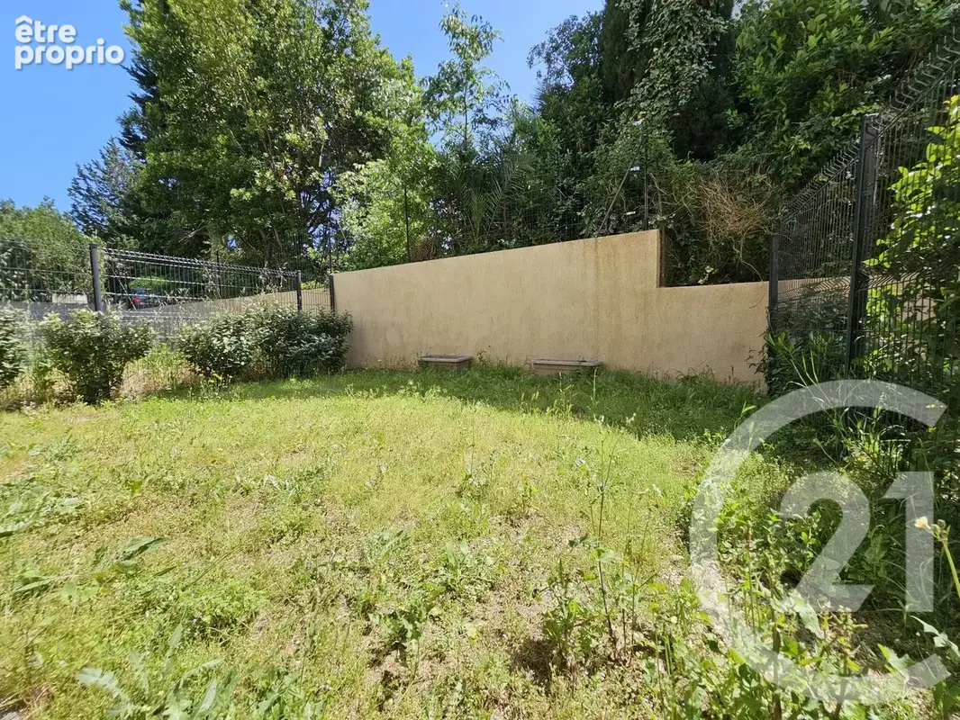 Appartement 2 pièces 41 m² à vendre à Six-Fours-Les-Plages (83140) - photo 3
