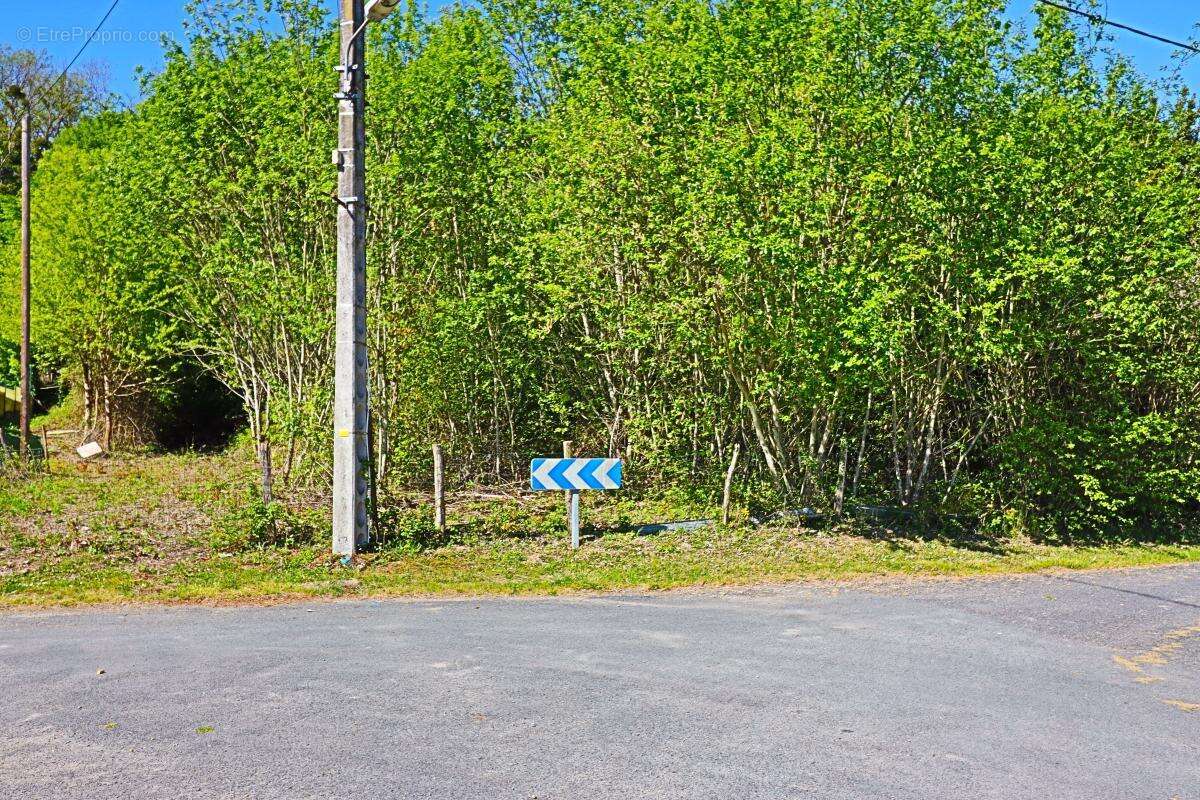 Terrain à BOULLERET