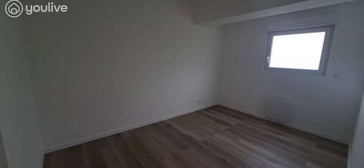 Appartement à BOHARS