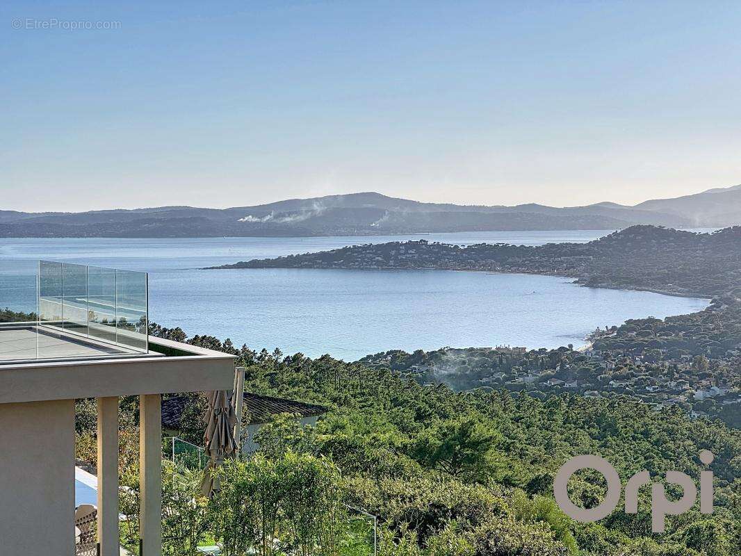 Maison à LES ISSAMBRES