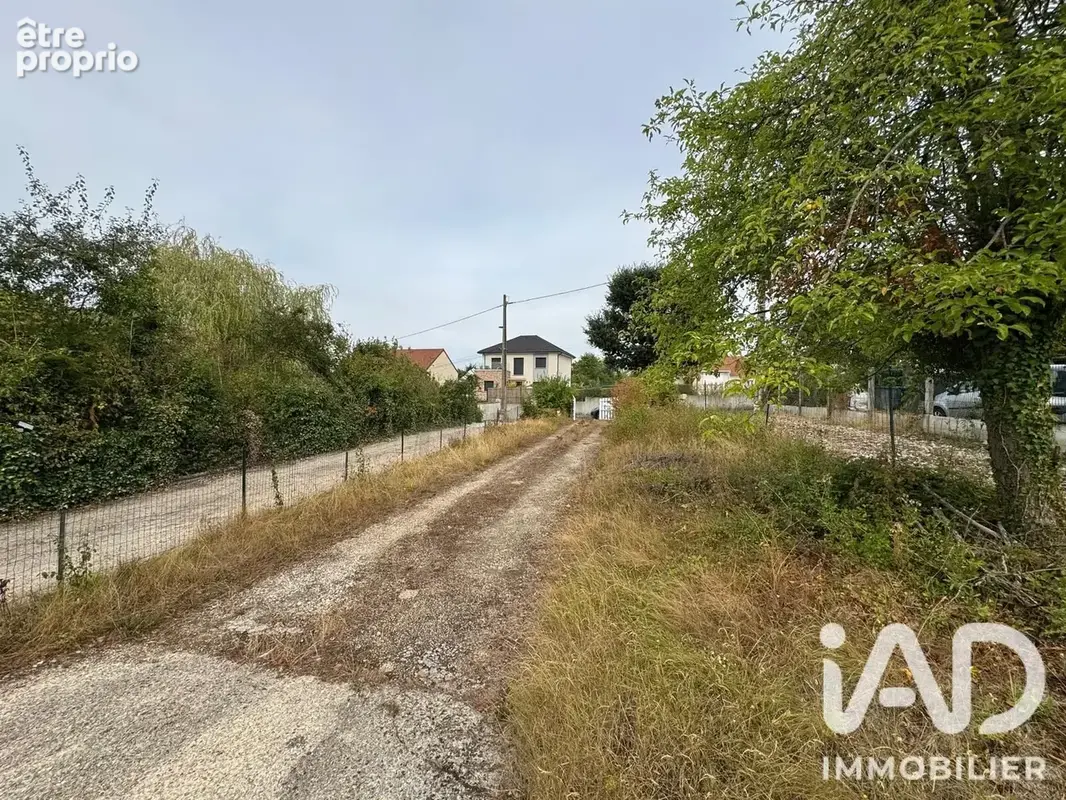 Photo 1 - Terrain à VAUX-LE-PENIL