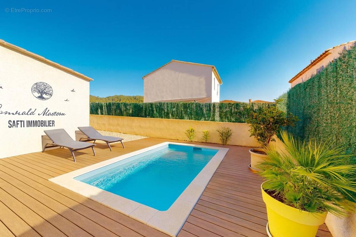 Photo 1 - Maison à PUGET-VILLE