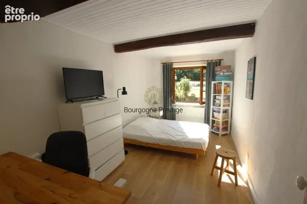 Maison de caractere de 129 m² sur parc arbore de pres de 5000 m² avec piscine, garage et dependances - photo 12