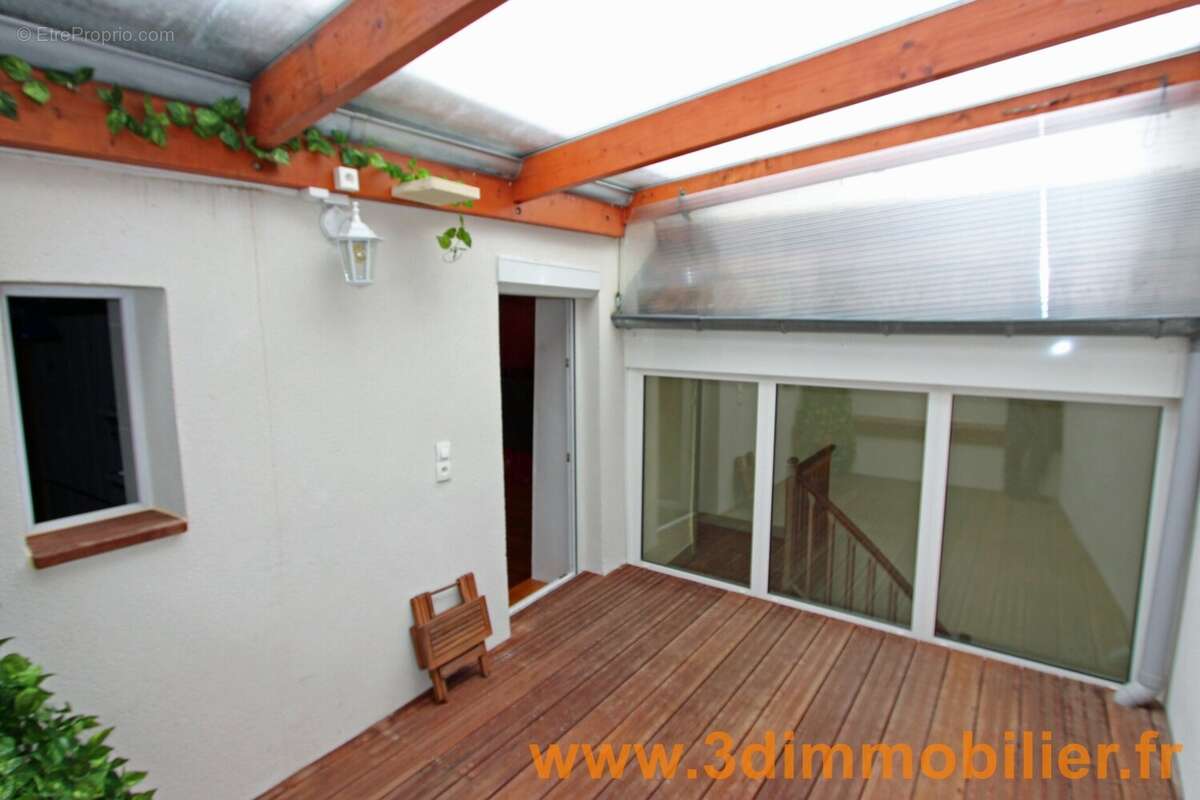 Appartement à LONS-LE-SAUNIER