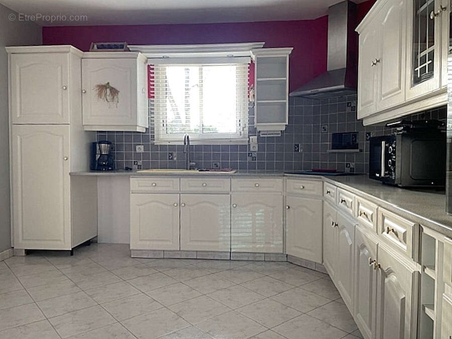 Maison à LA JARRIE