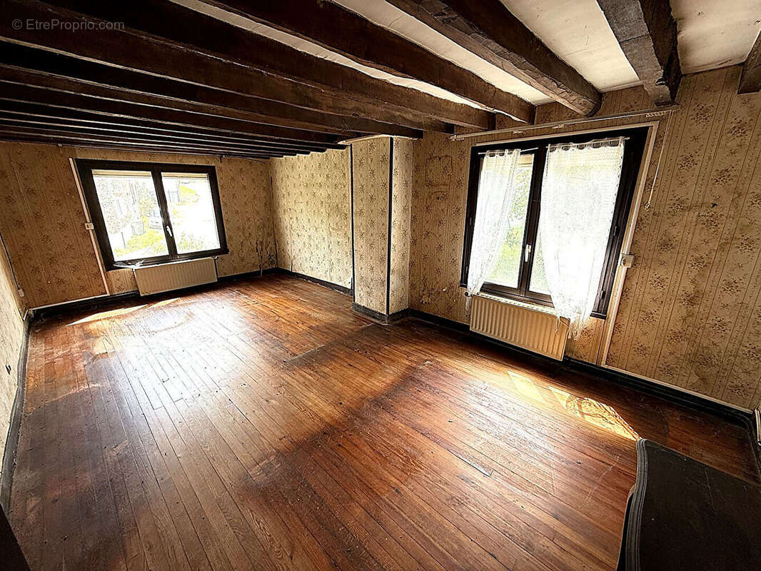 Maison à SAACY-SUR-MARNE